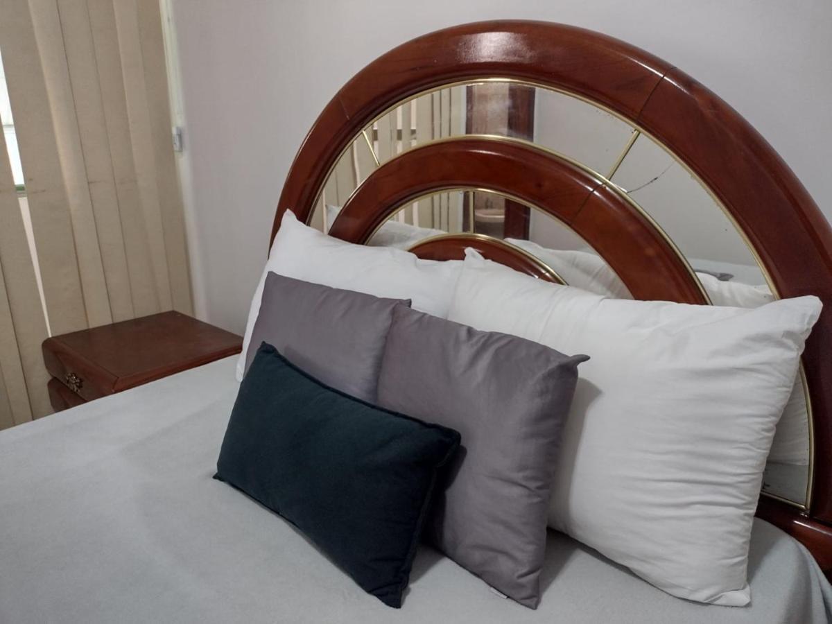 Do Familiar Com Piscina Apartment