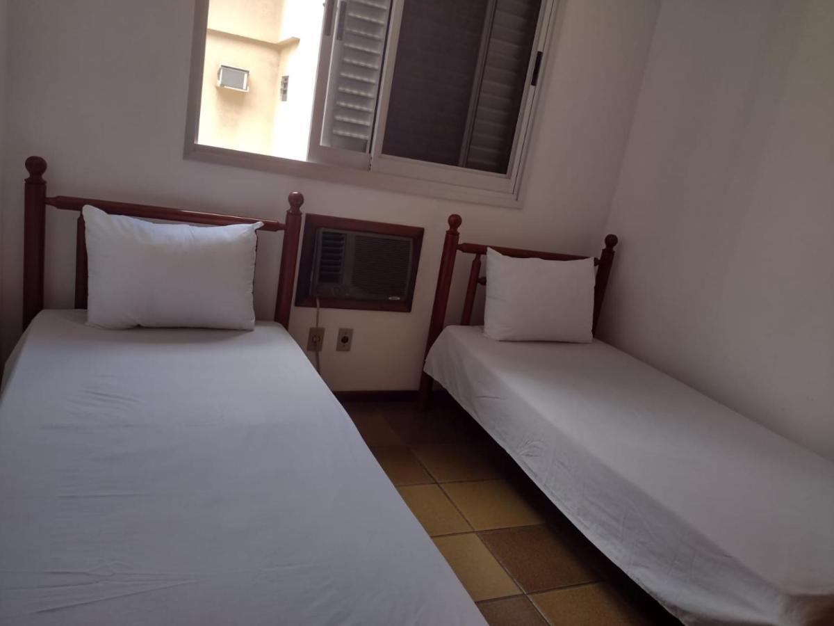 Apartment Do Familiar Com Piscina